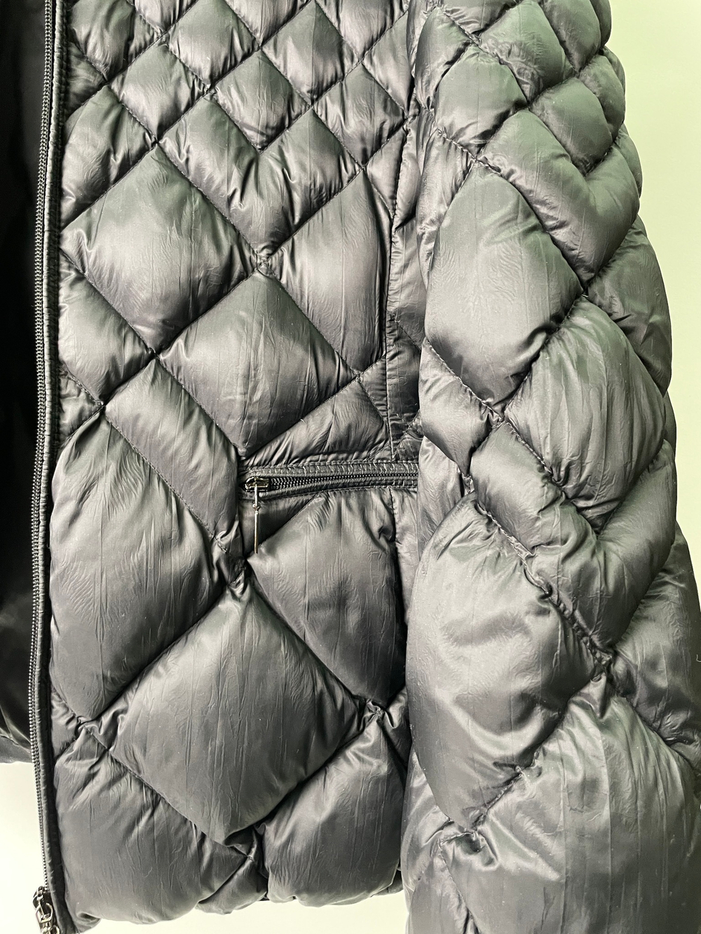 Пуховик Moncler