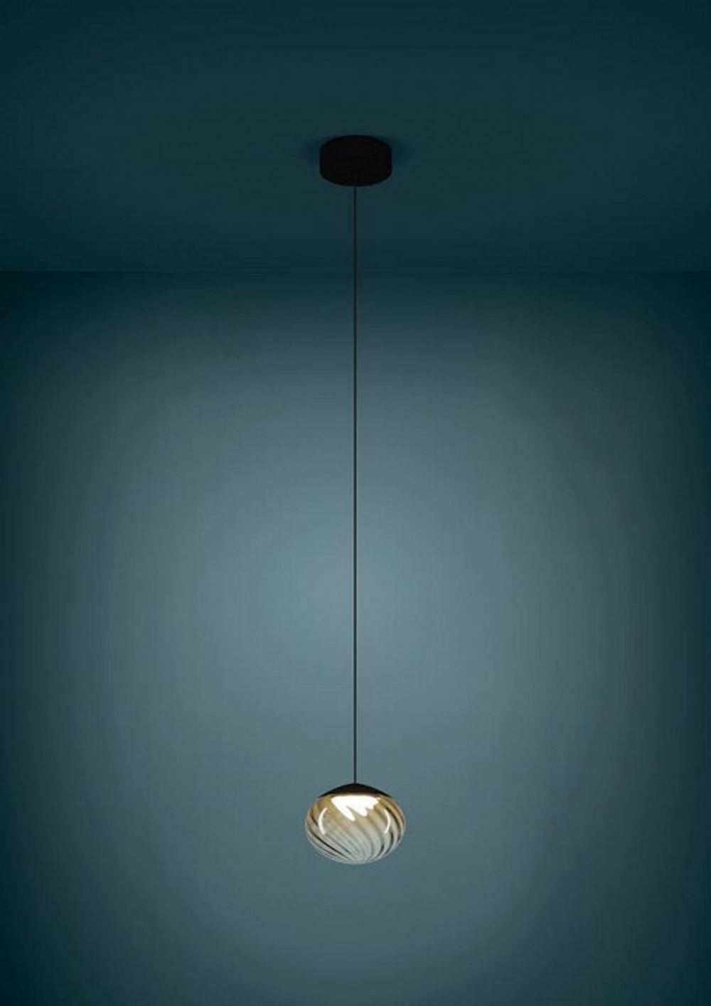 Подвесной светильник Eglo PANTOJA 390479