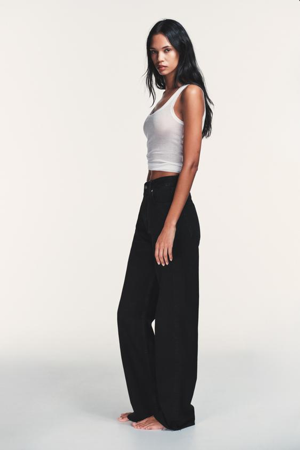 Джинсы TRF с высокой талией и широкими брючинами - ZARA