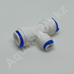 Фитинг QT-03C тройник "T" 3/8"(f) x 3/8"(f) x 1/4"(f) (4UT46)