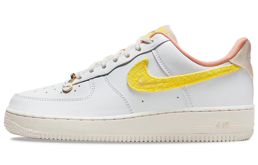 Кроссовки Nike Air Force 1 Low "Mama" (Женская размерная сетка)