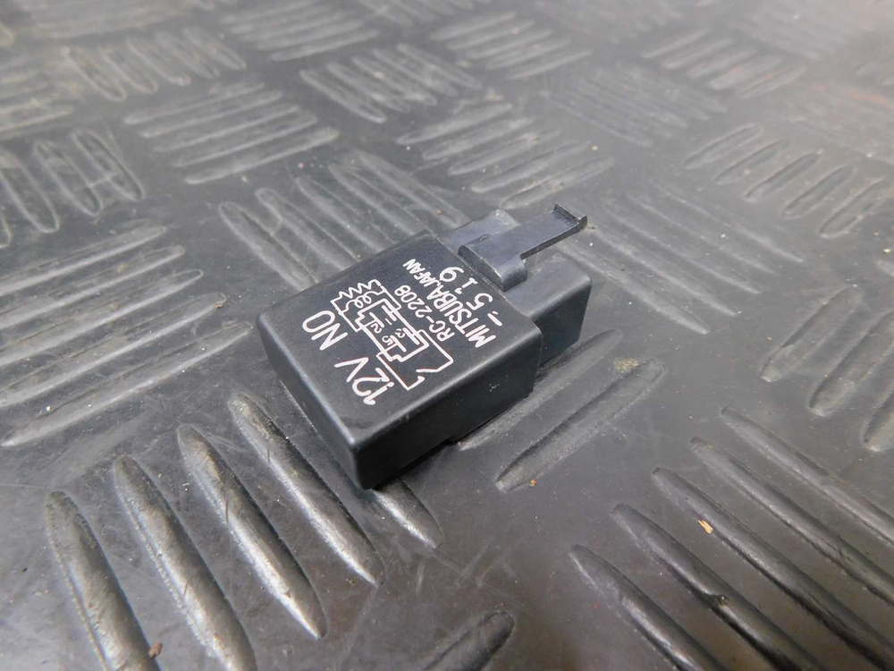 Реле Mitsuba RC-2208