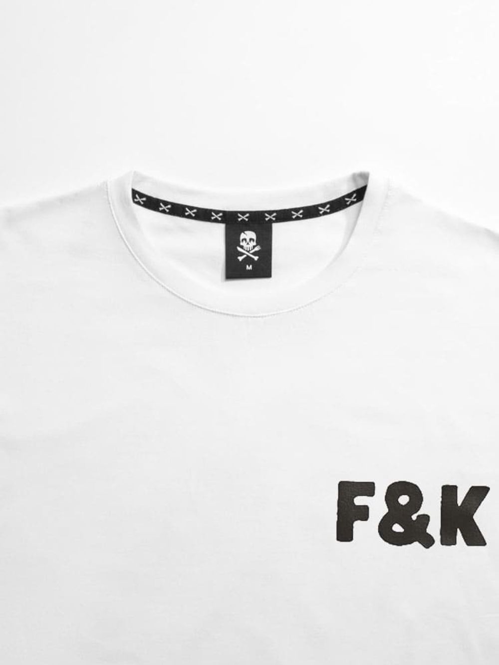Купить Футболка Hardlunch оверсайз F&K белая Футболка Hardlunch оверсайз F&K белая