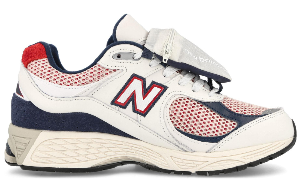 Кроссовки New Balance Nb 2002R Team Red Navy Pouch