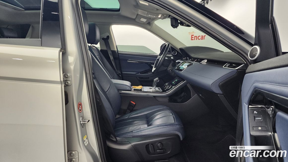 Land Rover Range Rover Evoque 2 Generation D180 SE (12.2019)