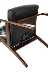 Кресло Бюрократ T-9928WALNUT-CF черный кожа на ножках дерево