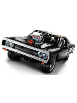 Конструктор Dodge Charger Доминика Торетто 1077 деталей 2338