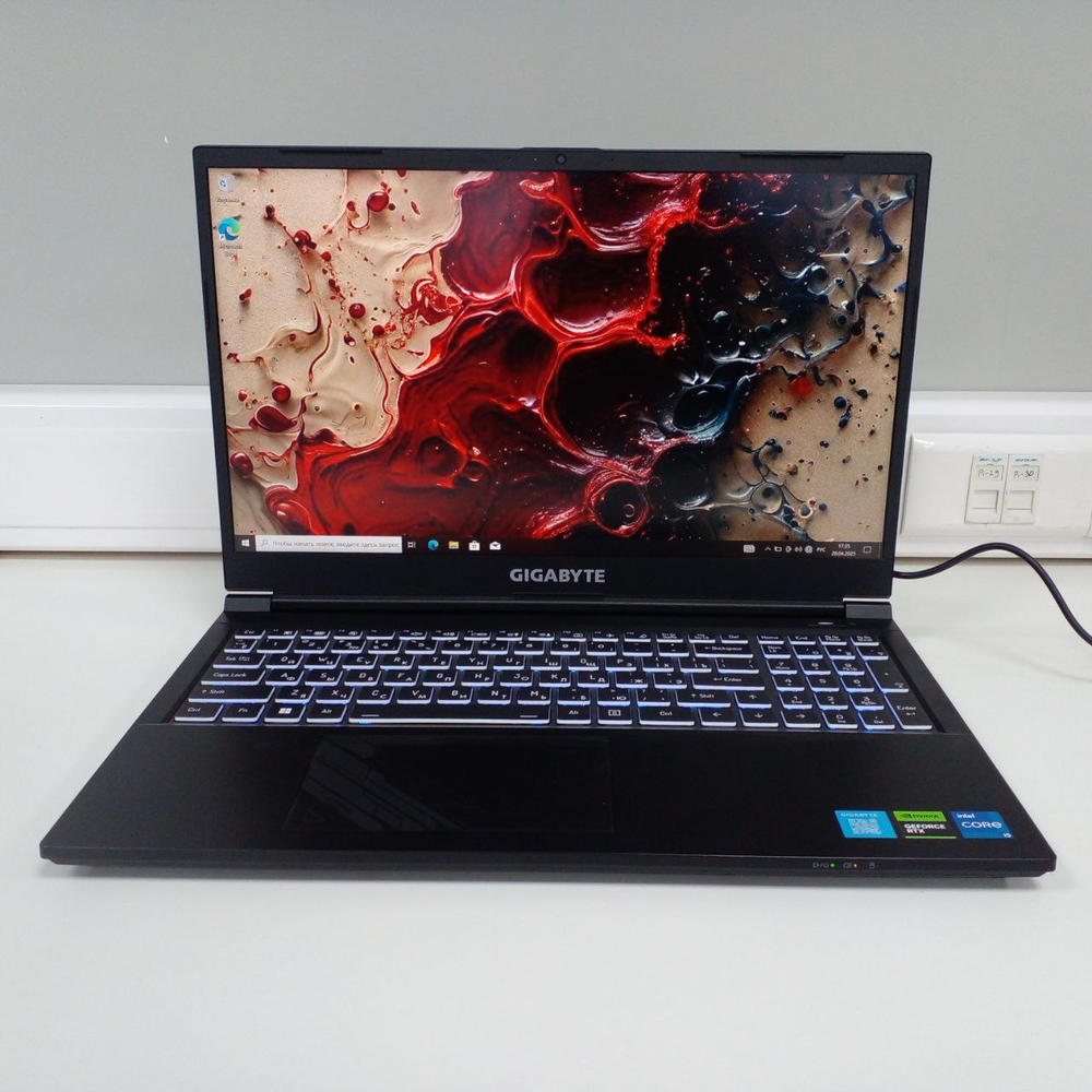 Ноутбук GIGABYTE G5 15.6" 1920x1080 FHD 144Hz IPS (Intel Core i5-12400, 16GB DDR4 RAM, 500GB SSD, NVIDIA GeForce RTX 4060, Windows 10 Pro). Товар уцененный
