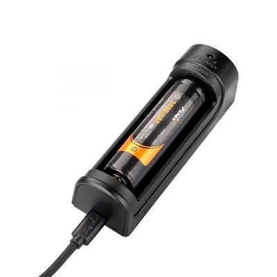 Зарядное устройство 1*18650 или 26650 Fenix