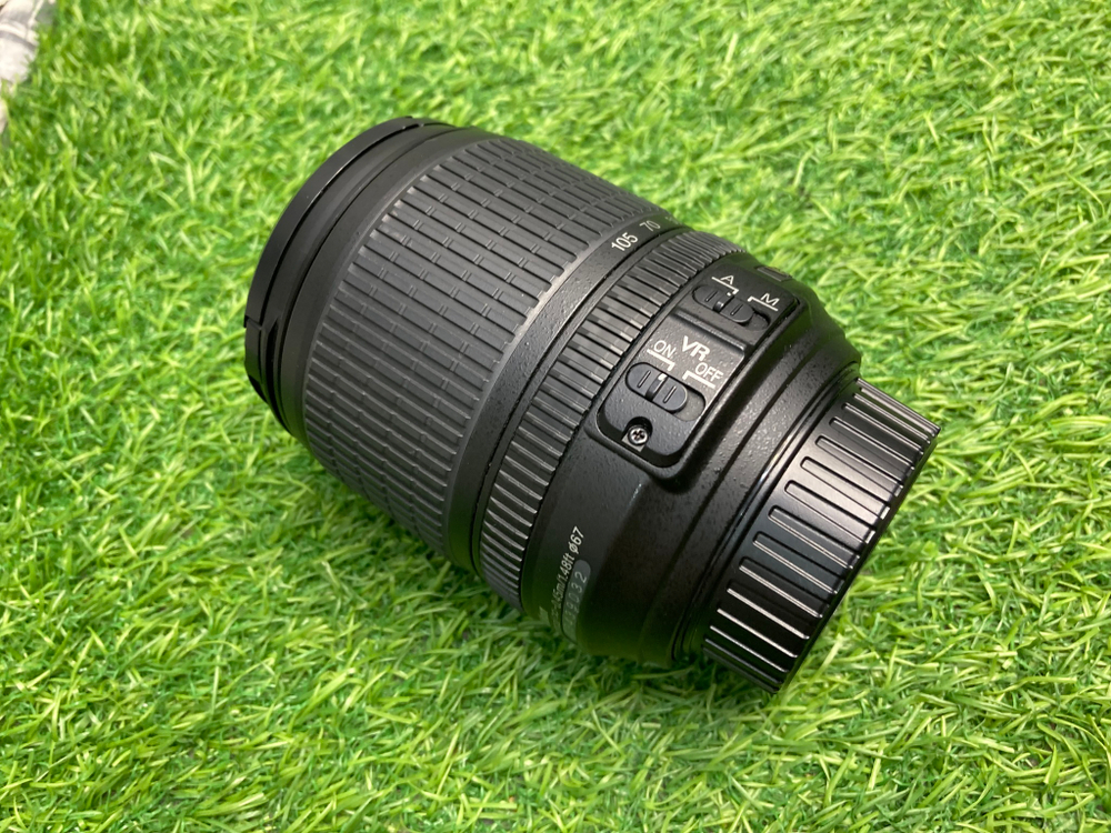 Nikon AF-S 18-105mm 3.5-5.6G ED DX VR