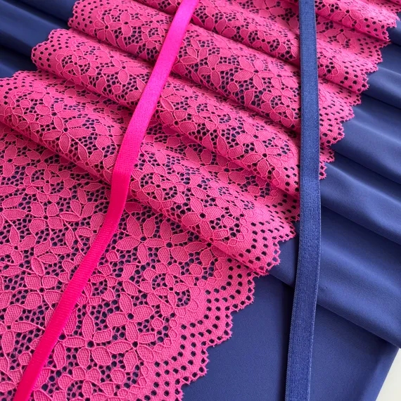 Кружево эластичное розовый неон 19 см, Китай