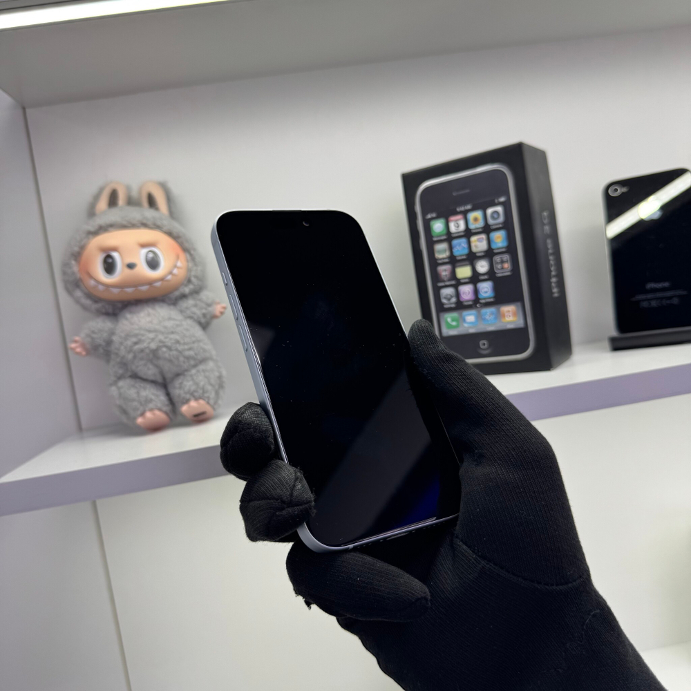 iPhone 15, 256 ГБ б/у