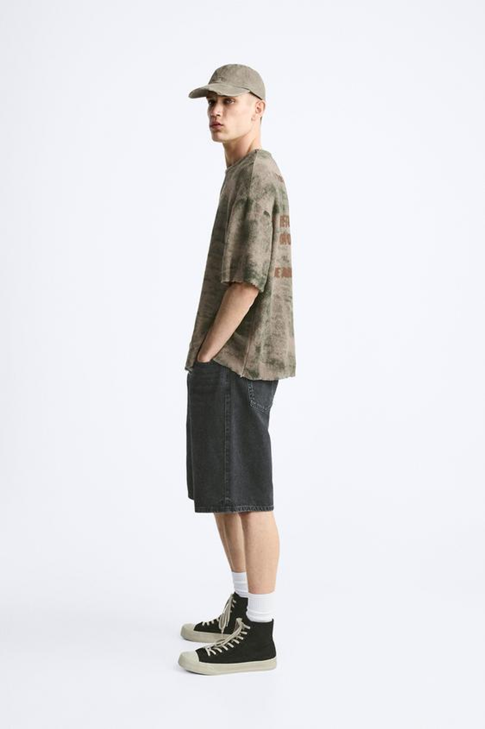 ZARA ДЖИНСОВЫЕ ШОРТЫ BAGGY-FIT, ЧЕРНЫЙ