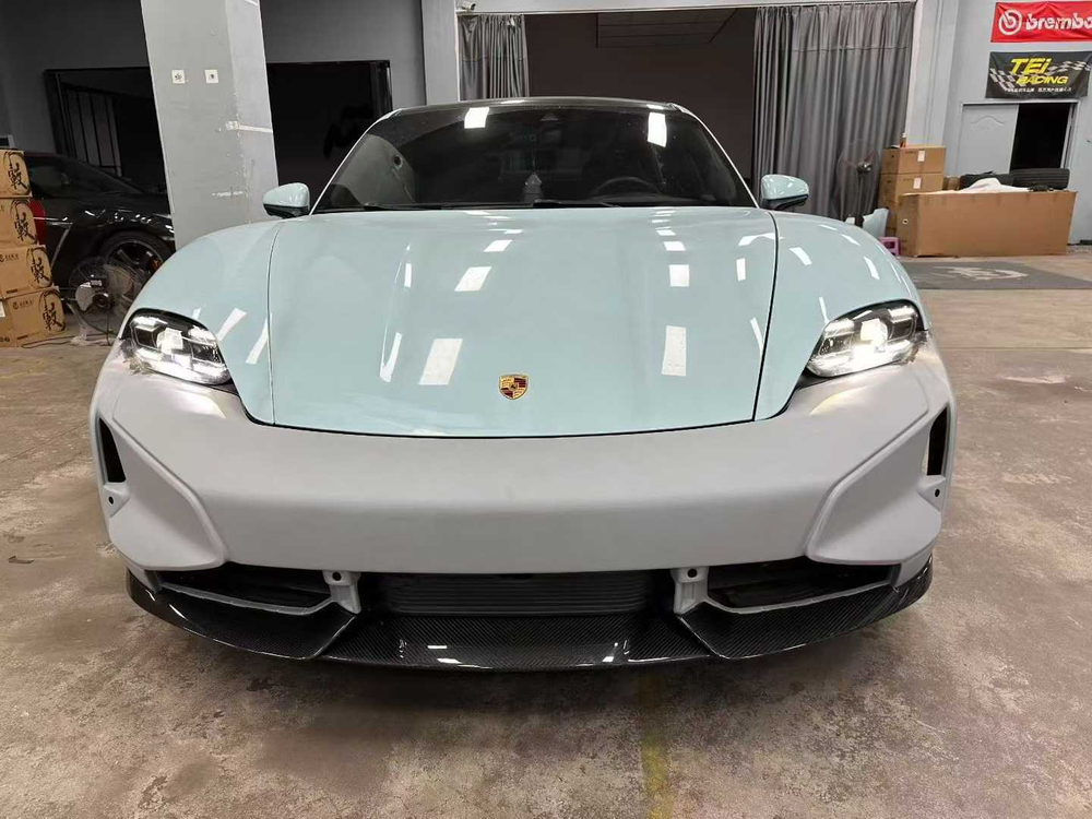 Обвес переделка для Porsche Taycan в РЕСТАЙЛИНГ Taycan 2024+ Порш Тайкан