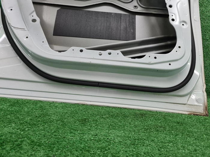 Дверь передняя левая Mercedes GLA H247 (2020-н.в.)