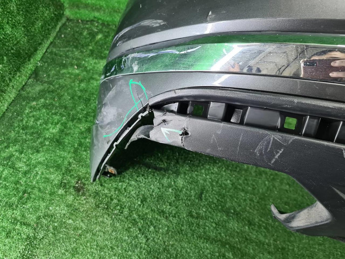 Бампер задний VW Touareg 3 (2018-н.в.)