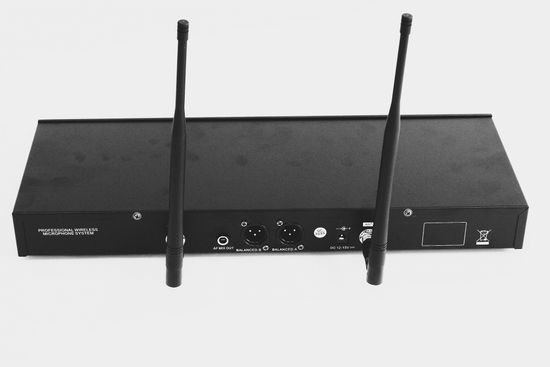 LS-Q5-2M Двухканальная вокальная радиосистема, 2 ручных передатчика, LAudio