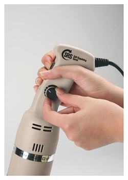 Миксер ручной Fama FM250VVC 250 мм (нож, венчик)