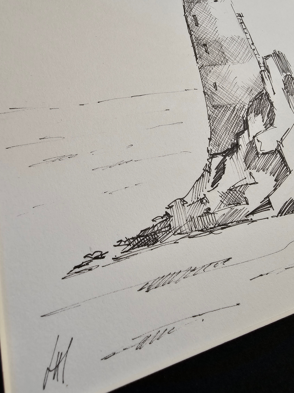 Картина, графика в паспарту 21х30 см на стену для интерьера "Страж утеса"