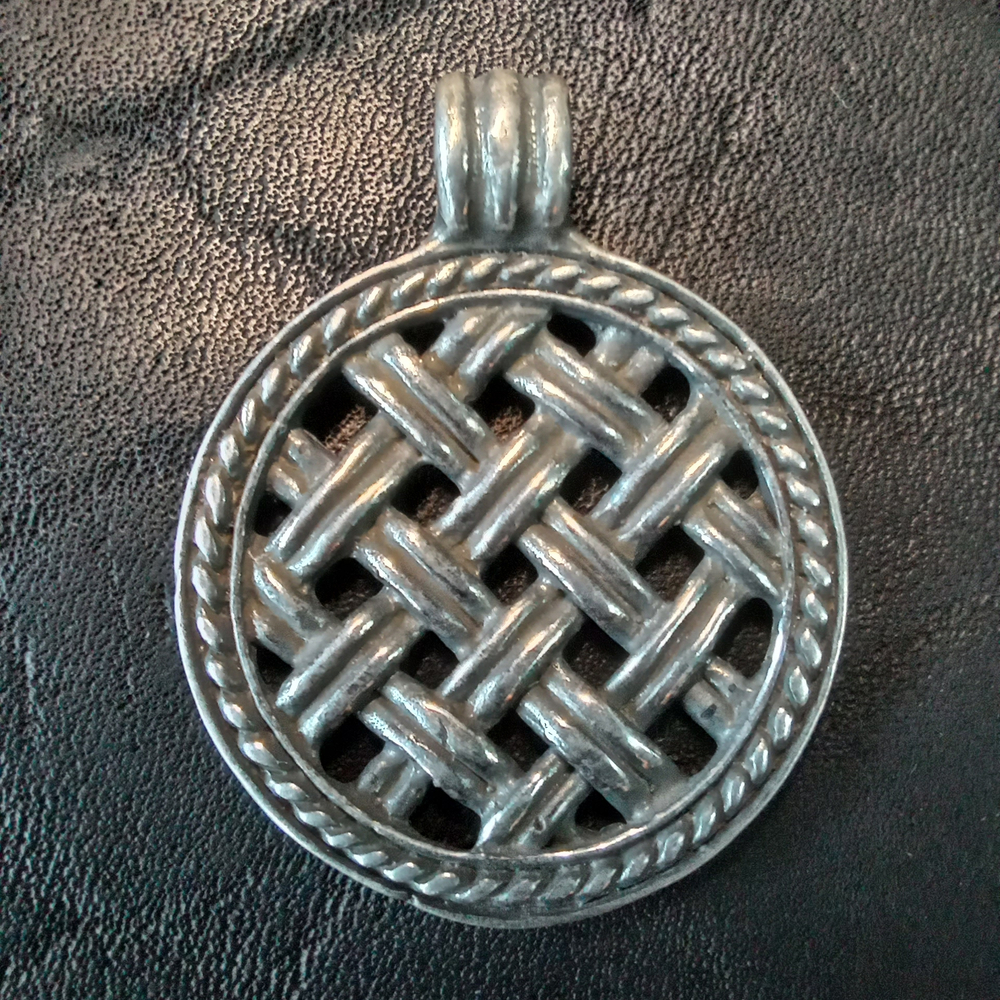 Подвеска. Засеянное поле