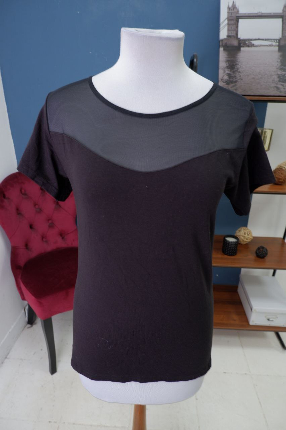 Футболка Bon-Ar красивая 42 размер