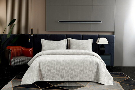 Покрывало 240x260 Sofi De MarkO Деварта светло-серое