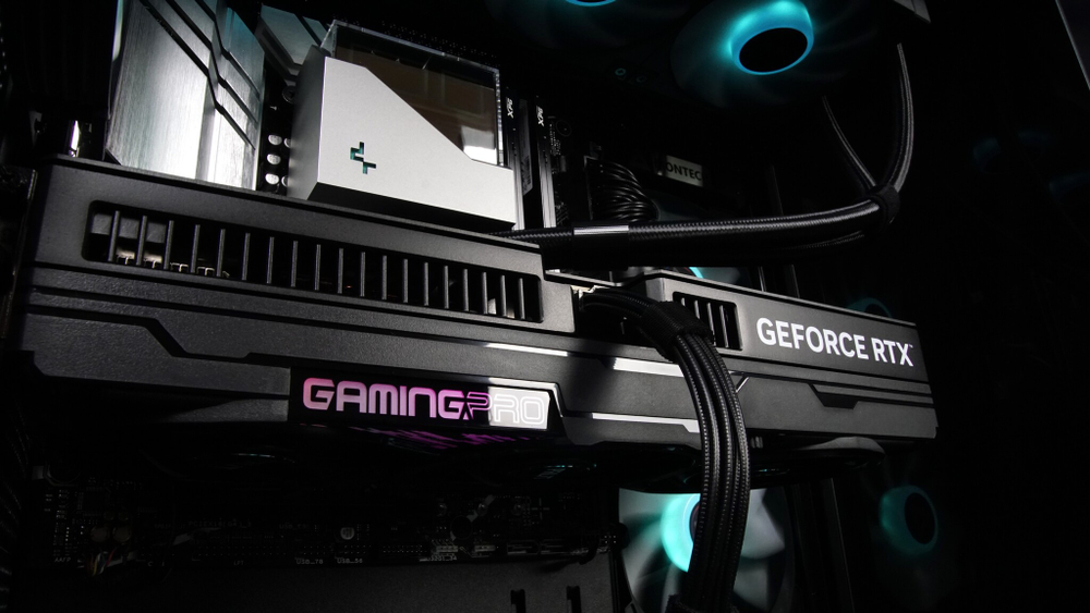 i7 13700KF + RTX 4060 8Gb