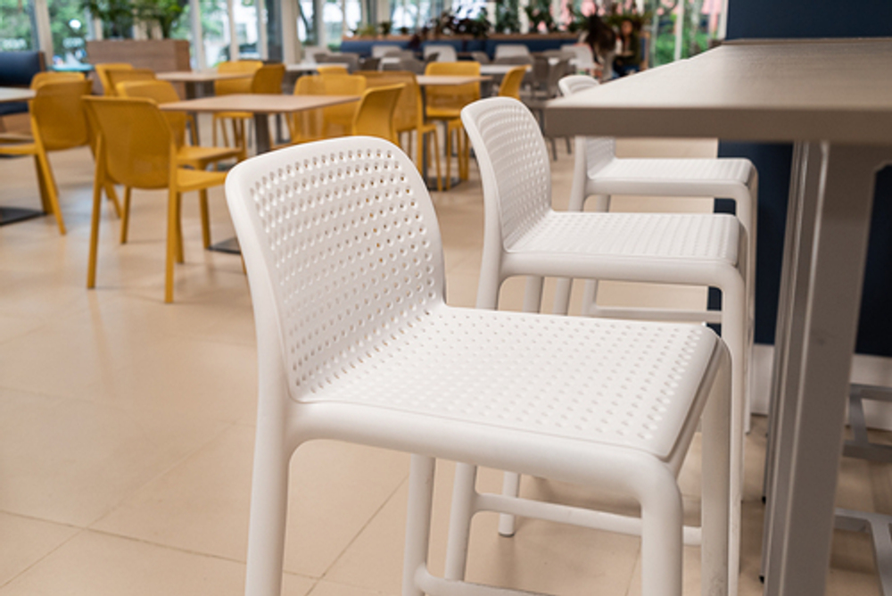 Стул пластиковый полубарный Nardi Lido Mini, белый