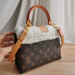 Сумка Locky BB Louis Vuitton