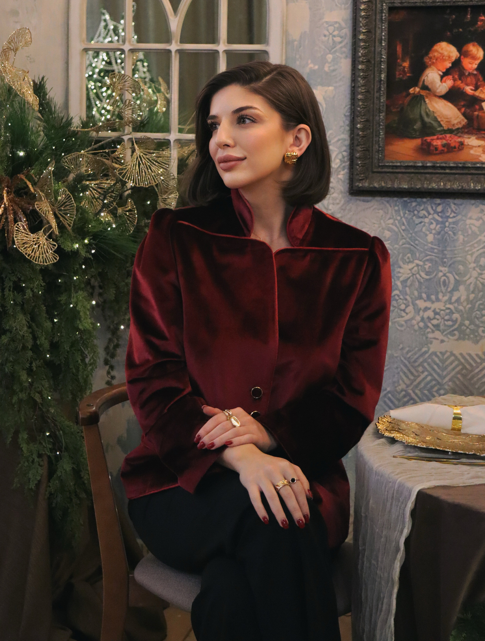 Жакет из бархата с кантом