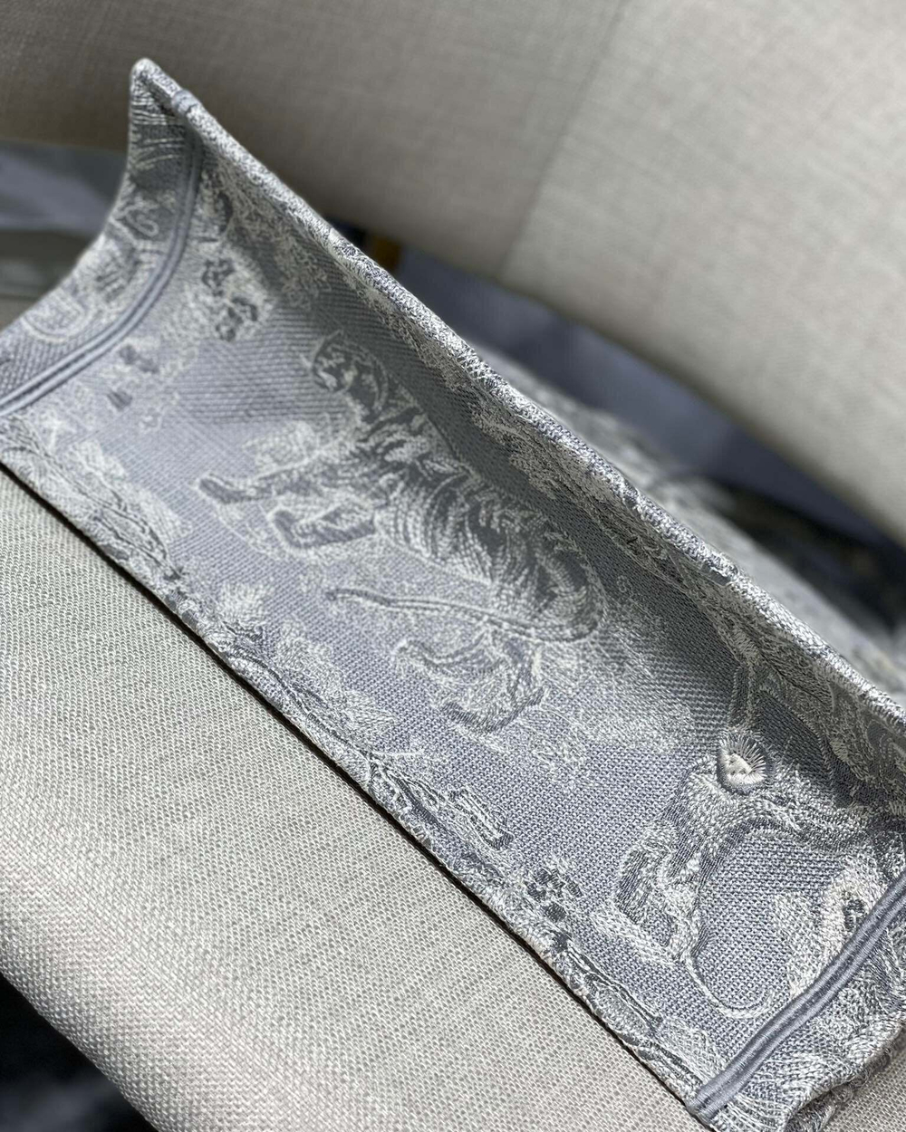 Christian Dior Book Tote 36 cm