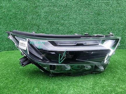 Фара правая Toyota RAV4 5 XA50 (2018-н.в.) LED