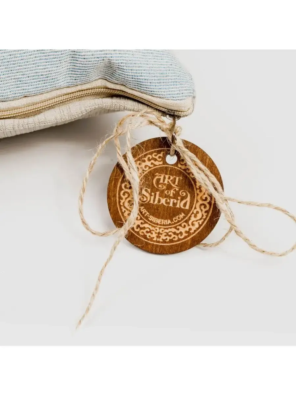 Подушка с наполнителем из кедровой стружки "Совы на дереве"