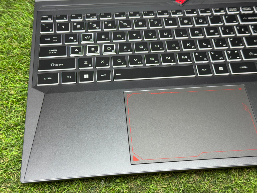 Игровой ThundeRobot 15.6" i5-12450H/RTX 4060 8GB/32GB/1TB SSD/IPS 165Hz/ 911 X Wild Hunter[JT009400ERU]/Windows 11