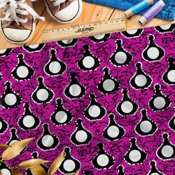 Ткань оксфорд 600 чёрно0белые кегли на розовом фоне