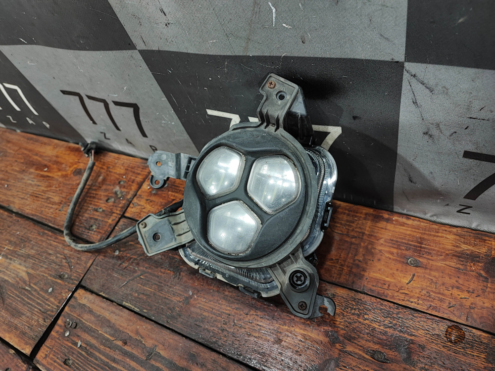 ПТФ передняя правая Kia Optima 4 (JF) 16-18 Б/У Оригинал 92202D4100