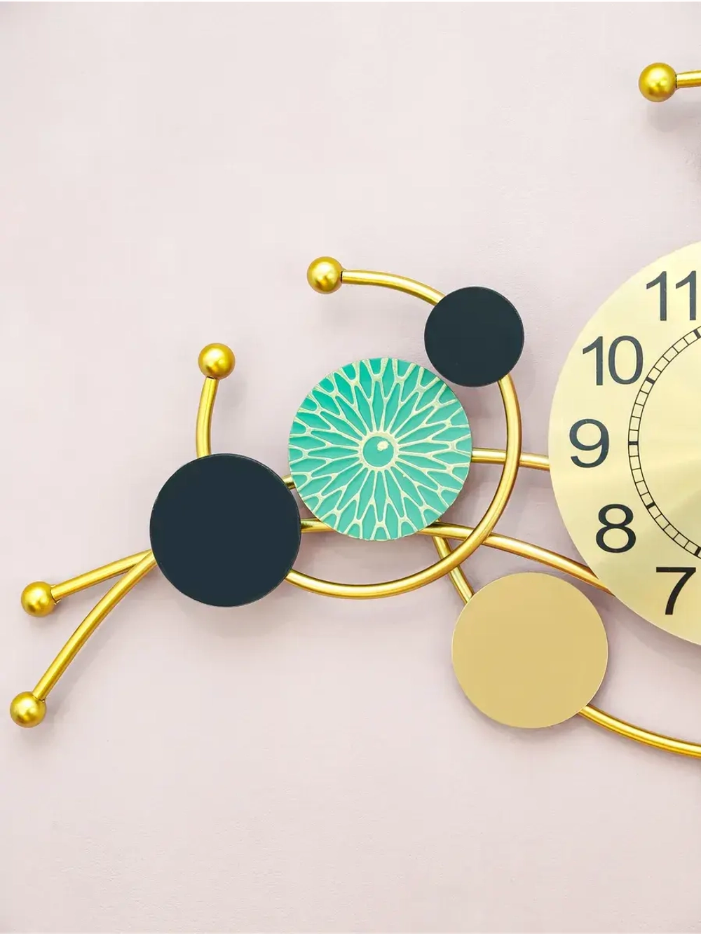 Часы настенные интерьерные