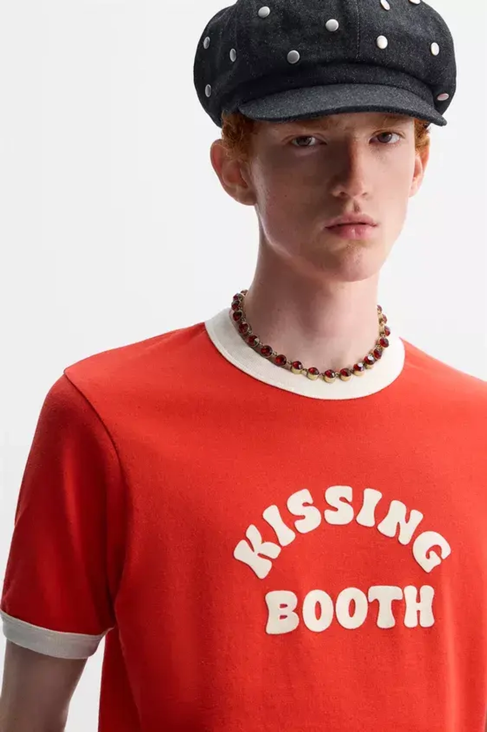 ZARA Х HARRY LAMBERT ФУТБОЛКА С КОНТРАСТНОЙ НАДПИСЬЮ, КРАСНЫЙ