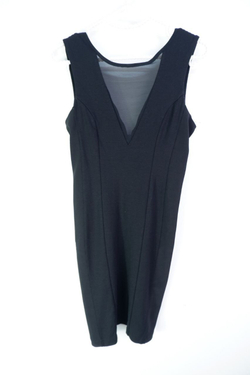 Платье KIKIRIKI сдержанное 40 размер