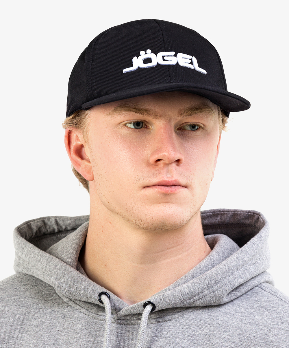 Бейсболка ESSENTIAL Snapback Title Сap, черный