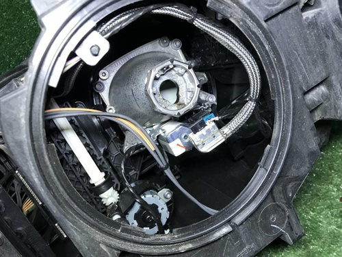Битая Фара правая BMW X5 F15 X6 F16 (13-18) ксенон