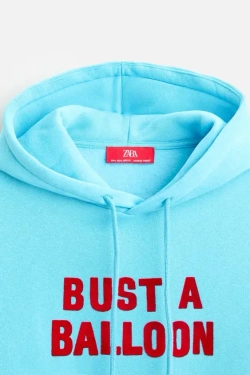 ZARA X HARRY LAMBERT ТОЛСТОВКА С КАПЮШОНОМ, СИНИЙ