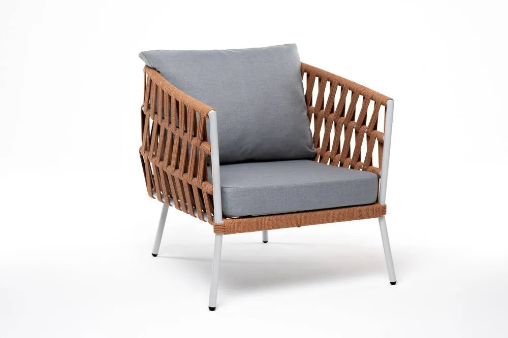 "Диего" кресло плетеное из роупа, каркас алюминий светло-серый (RAL7035) муар, роуп оранжевый меланж круглый, ткань светло-серая