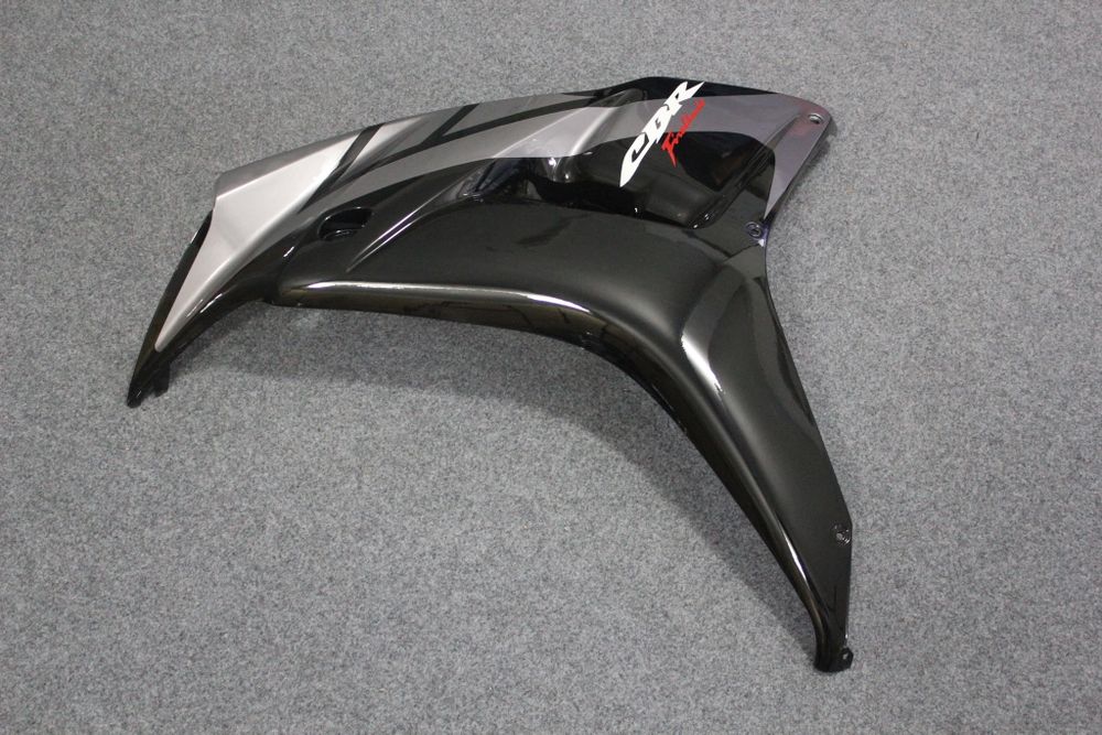 Комплект пластика для мотоцикла Honda CBR 1000RR 06-07 Чернo-Серебрянный
