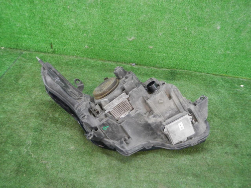 Фара левая Range Rover Vogue 4 (2012-2017) ксенон