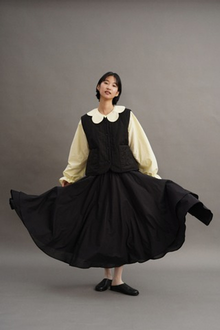 Юбка асимметричная двухслойная из черного батиста