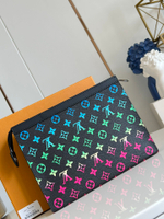 Louis Vuitton Pochette Voyage MM