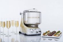 Настольный тестомес и миксер Ankarsrum , дежа 7 и и чаша 3,5 литра, цвет брызги шампанского фото
