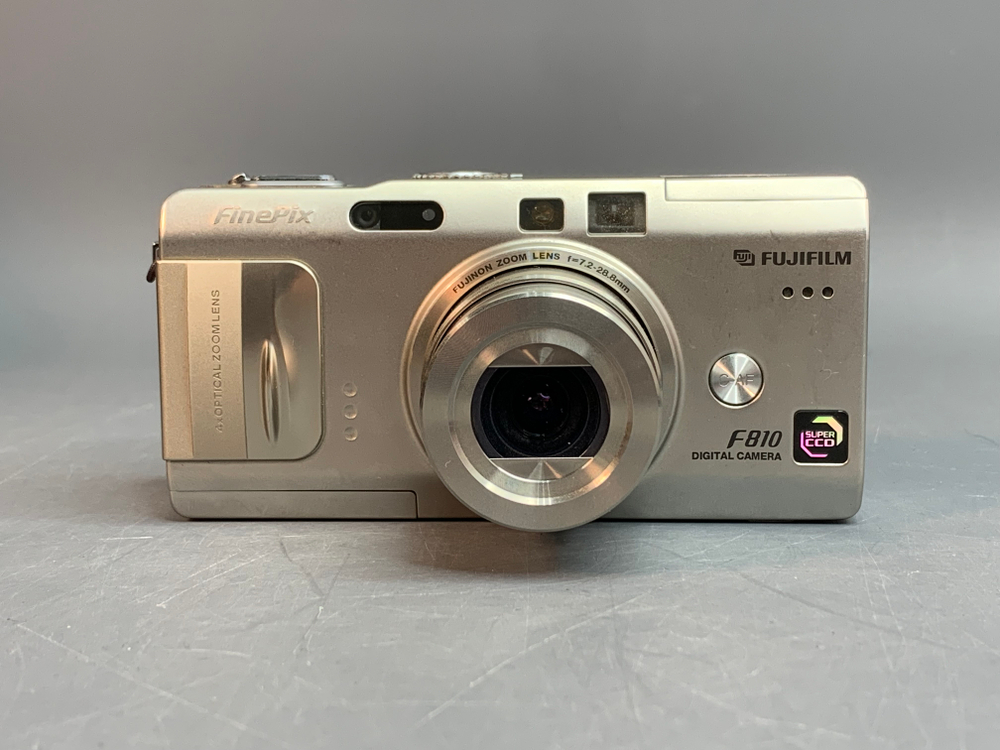 Fujifilm FinePix F810 неисправна матрица
