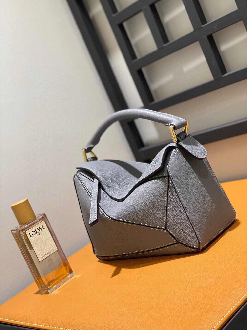 Loewe Puzzle 24 cm